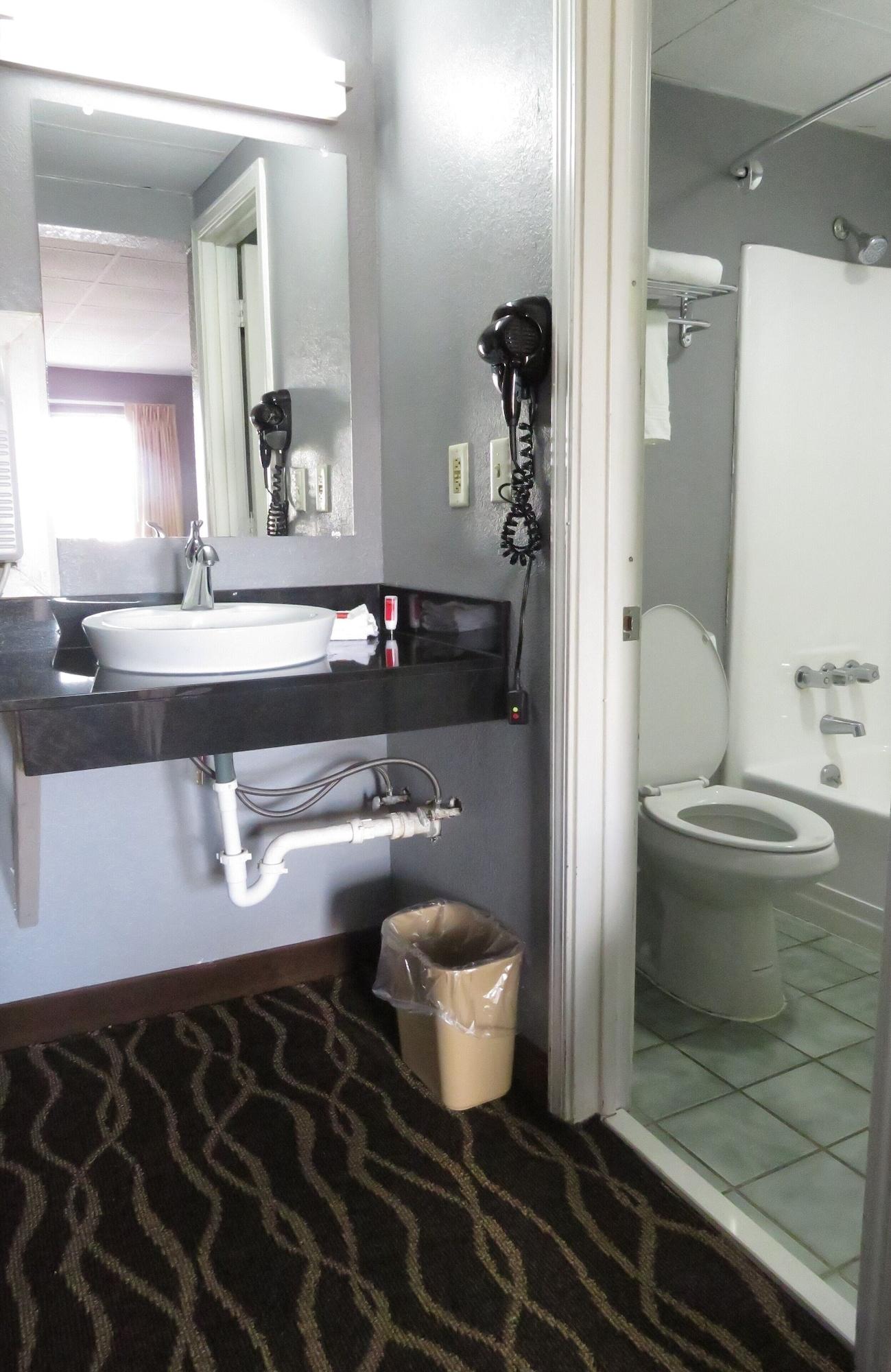 Travelodge By Wyndham Walterboro Esterno foto